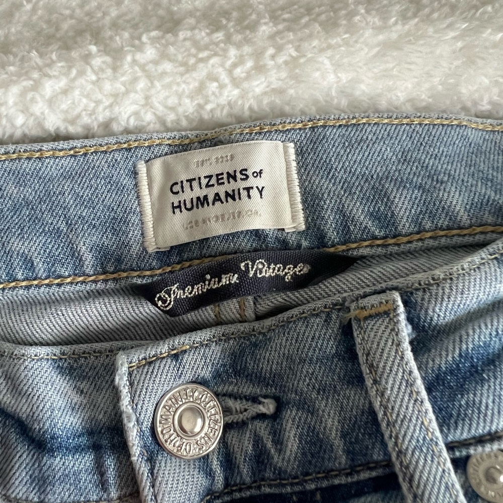 Citizens of Humanity cropped jean!